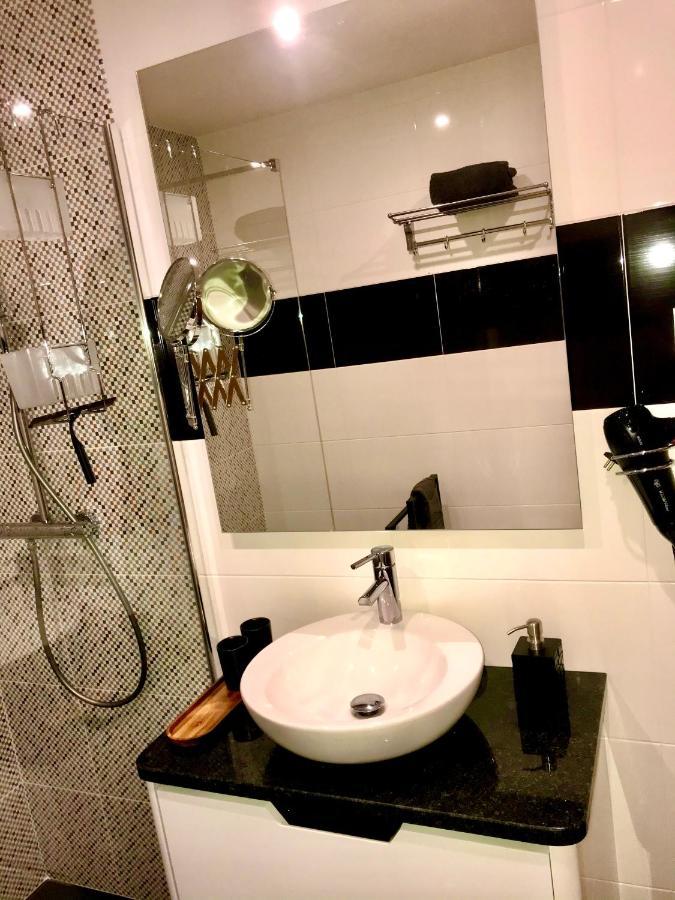 T1 Marina Park Vista Mar Apartment ลากอส ภายนอก รูปภาพ